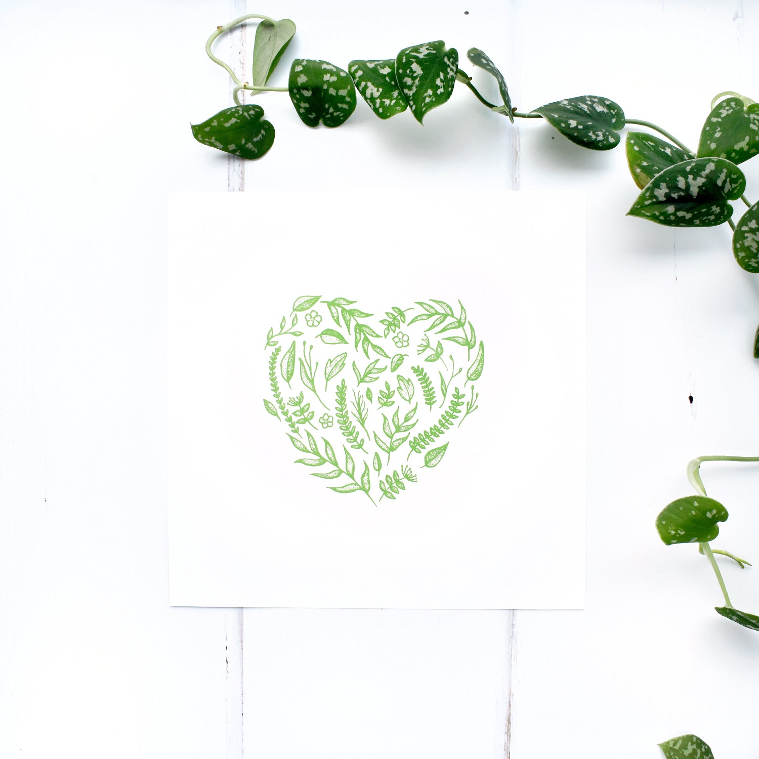 Floral Heart Print in Green